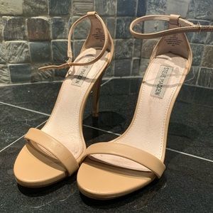 Steve Madden Brandie Heels (size 7)